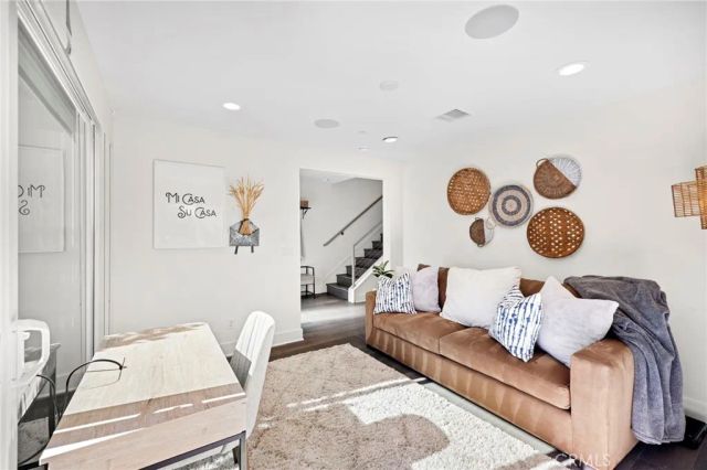 5512 Seashore, Newport Beach, CA 92663