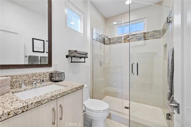 5512 Seashore, Newport Beach, CA 92663