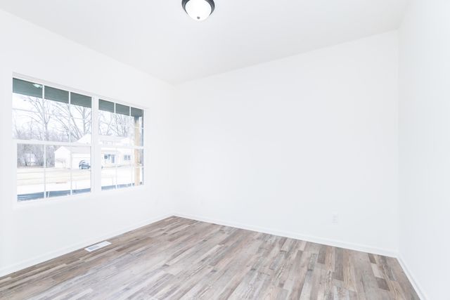 20215 Sunset Avenue, Livonia City, MI 48152