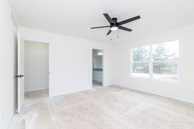 20215 Sunset Avenue, Livonia City, MI 48152