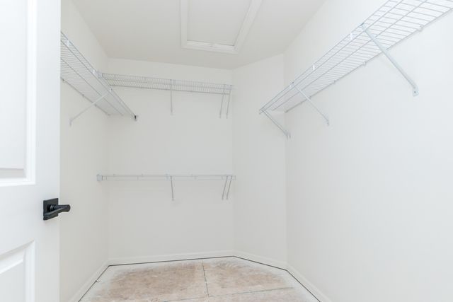 20215 Sunset Avenue, Livonia City, MI 48152