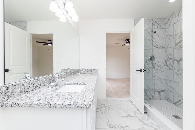 20215 Sunset Avenue, Livonia City, MI 48152