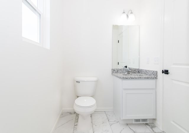 20215 Sunset Avenue, Livonia City, MI 48152