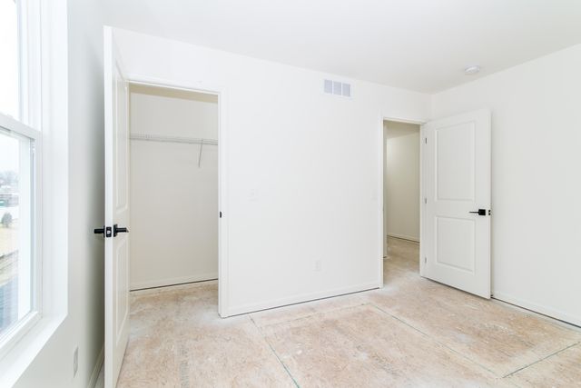 20215 Sunset Avenue, Livonia City, MI 48152