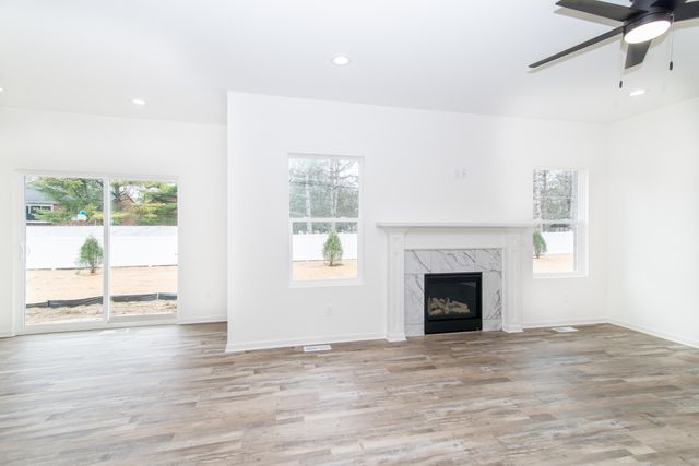 20215 Sunset Avenue, Livonia City, MI 48152