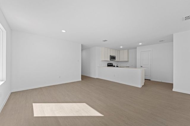 112 Ellendale PL, Fredericksburg, TX 78624