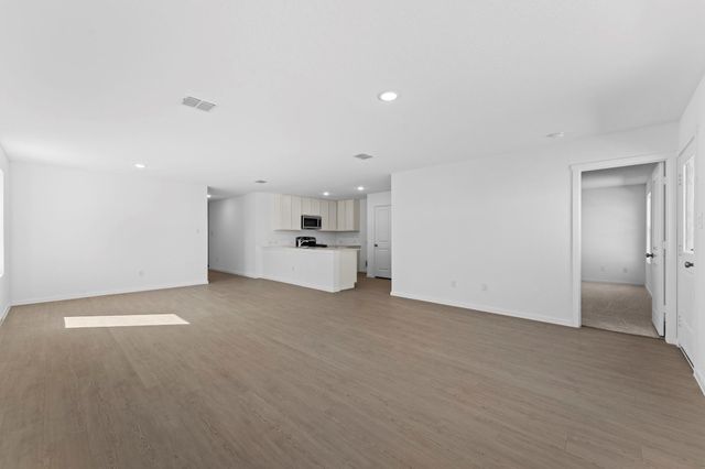 112 Ellendale PL, Fredericksburg, TX 78624
