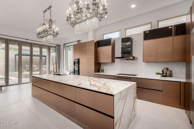 11312 E GREENWAY Road, Scottsdale, AZ 85255