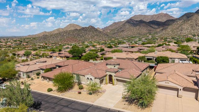 11312 E GREENWAY Road, Scottsdale, AZ 85255