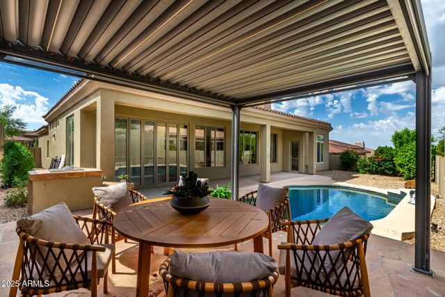 11312 E GREENWAY Road, Scottsdale, AZ 85255