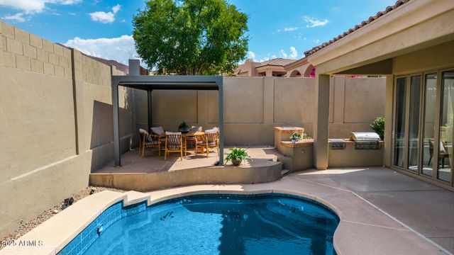 11312 E GREENWAY Road, Scottsdale, AZ 85255