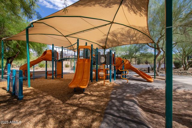 11312 E GREENWAY Road, Scottsdale, AZ 85255