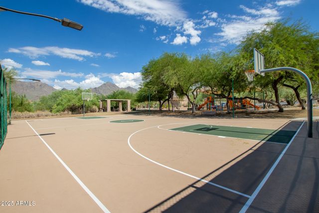 11312 E GREENWAY Road, Scottsdale, AZ 85255