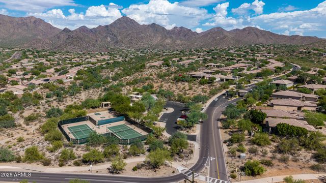 11312 E GREENWAY Road, Scottsdale, AZ 85255