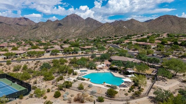 11312 E GREENWAY Road, Scottsdale, AZ 85255