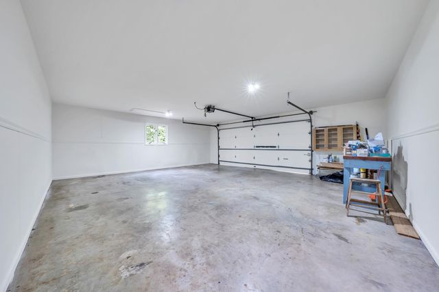 6695 Raintree RD, Roanoke, VA 24018