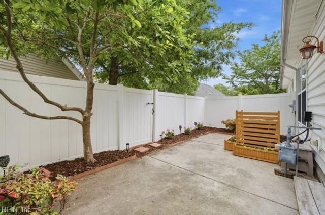 4568 Plumstead DR, Virginia Beach, VA 23456