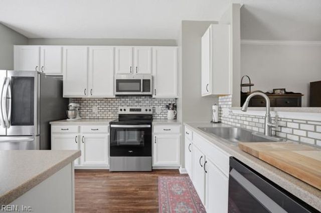 4568 Plumstead DR, Virginia Beach, VA 23456