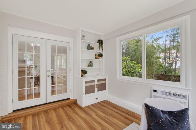 5701 RADNOR CT, Bethesda, MD 20817