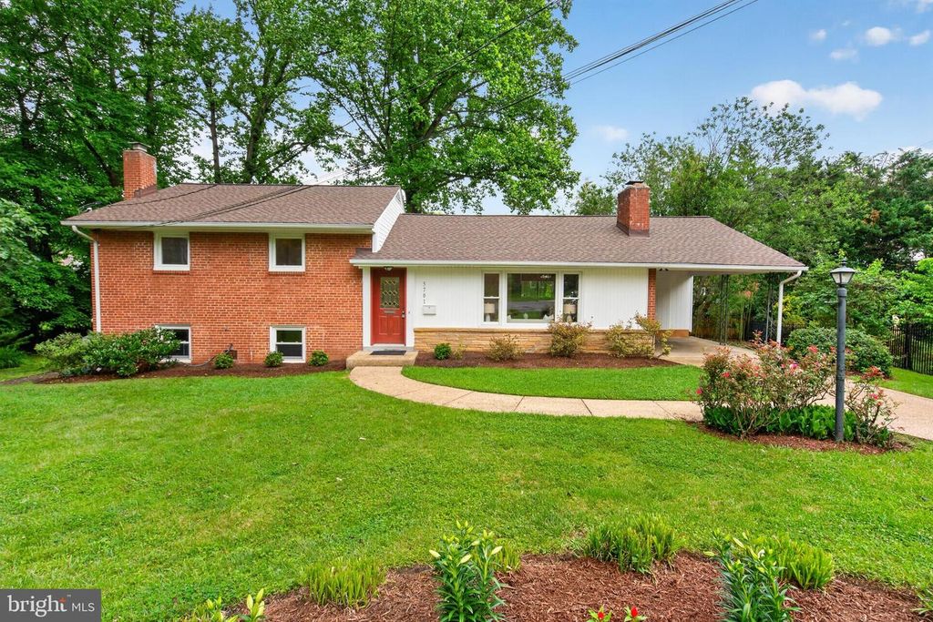 5701 RADNOR CT, Bethesda, MD 20817