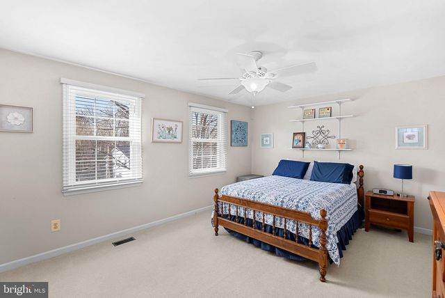 6625 ROCK LAWN DR, Clifton, VA 20124