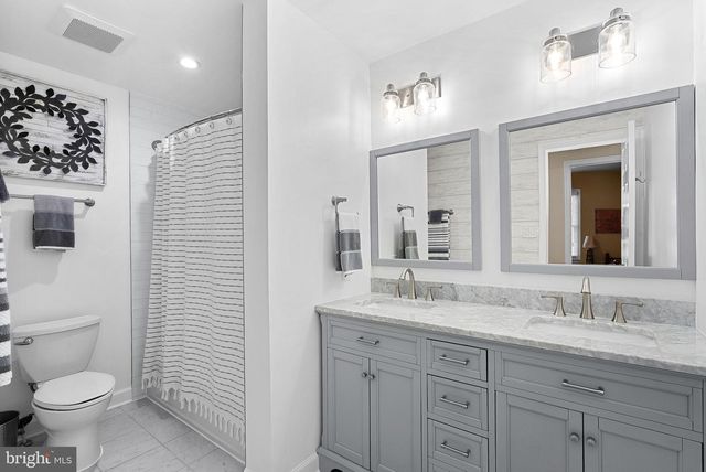 6625 ROCK LAWN DR, Clifton, VA 20124