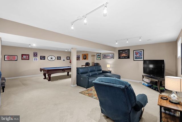 6625 ROCK LAWN DR, Clifton, VA 20124