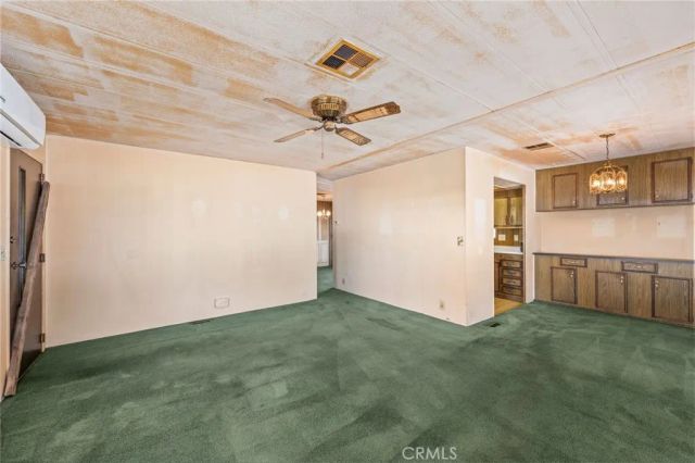 400 Greenfield Drive 18, El Cajon, CA 92021