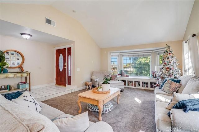 11094 Kayjay, Riverside, CA 92503