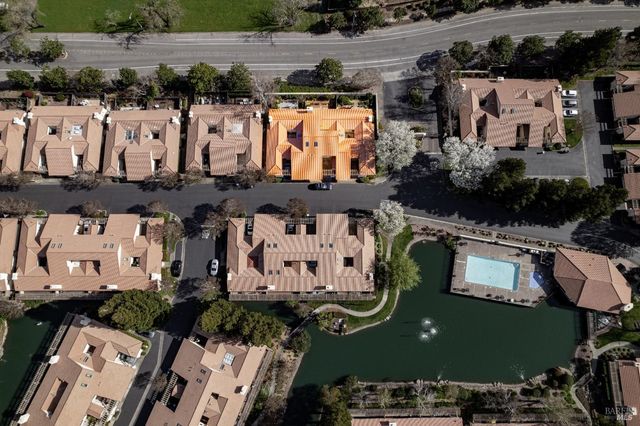 79 Fountain Grove Cir, Napa, CA 94558