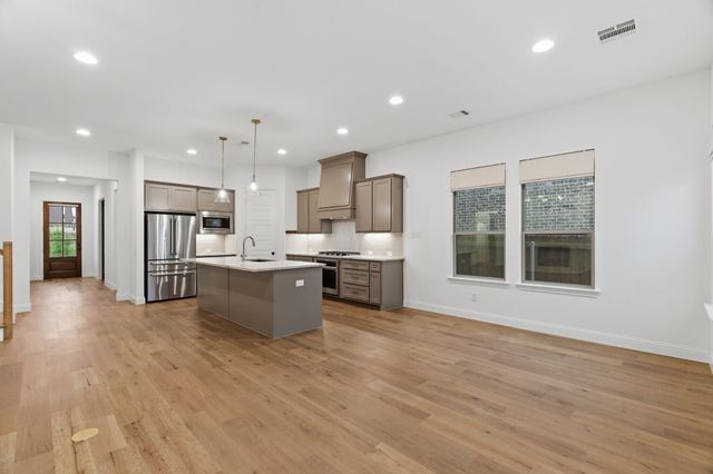 912 Sandpiper Drive, Aledo, TX 76008