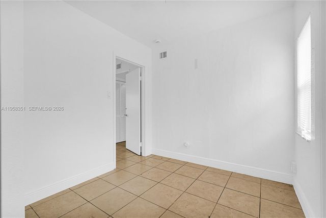 1960 SW 41st Ave 3, Fort Lauderdale, FL 33317