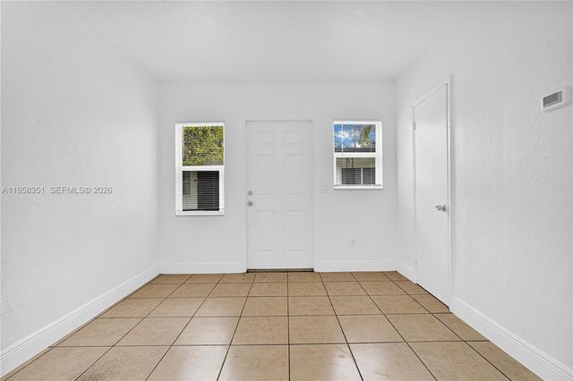 1960 SW 41st Ave 3, Fort Lauderdale, FL 33317