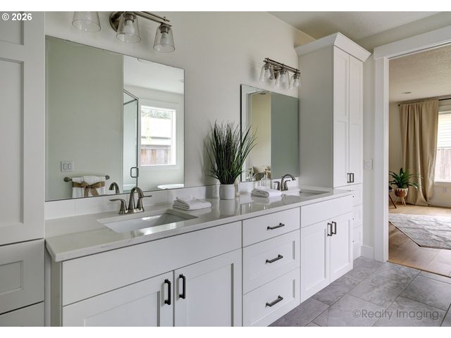 2920 Ne 3RD Cir, Battle Ground, WA 98604