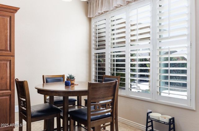 325 W BLUE LAGOON Drive, Casa Grande, AZ 85122