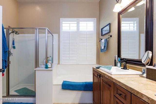 325 W BLUE LAGOON Drive, Casa Grande, AZ 85122