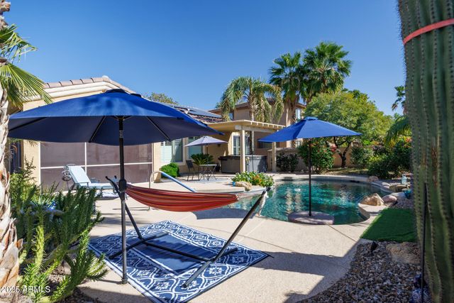 325 W BLUE LAGOON Drive, Casa Grande, AZ 85122