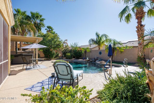 325 W BLUE LAGOON Drive, Casa Grande, AZ 85122