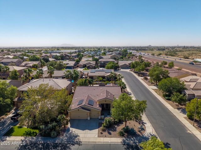 325 W BLUE LAGOON Drive, Casa Grande, AZ 85122