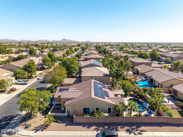 325 W BLUE LAGOON Drive, Casa Grande, AZ 85122