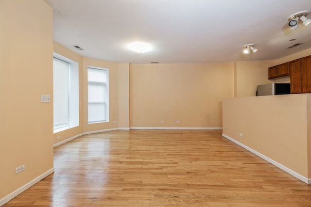3549 S King Drive 3, Chicago, IL 60653