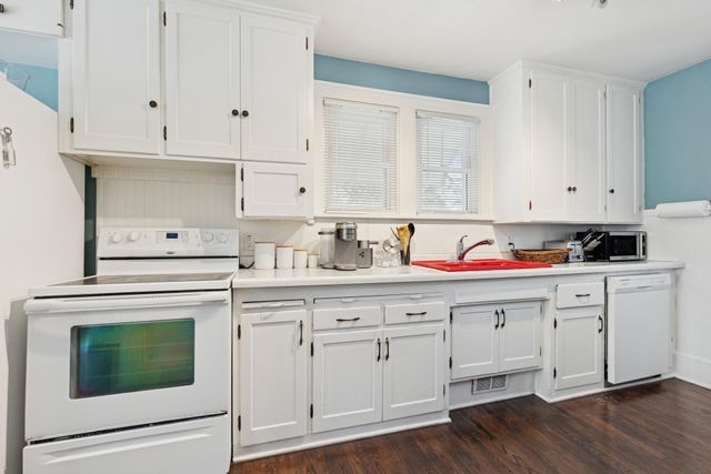 117 9th Avenue NW, Rochester, MN 55901