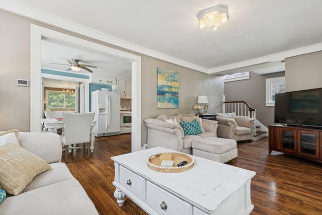 117 9th Avenue NW, Rochester, MN 55901