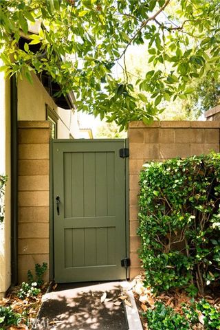 181 Bright Poppy, Irvine, CA 92618