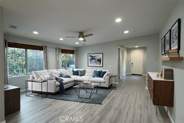 181 Bright Poppy, Irvine, CA 92618