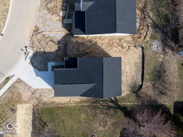 1033 Fuller Lane, Shelbyville, IN 46176