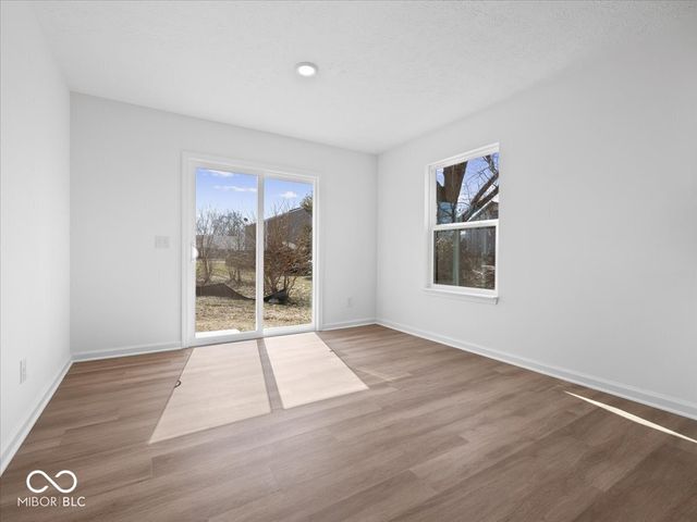 1033 Fuller Lane, Shelbyville, IN 46176