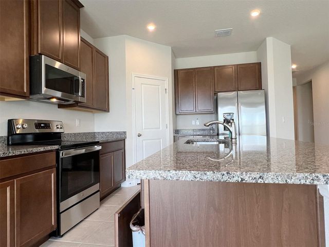 5530 BONN WAY, St Cloud, FL 34771