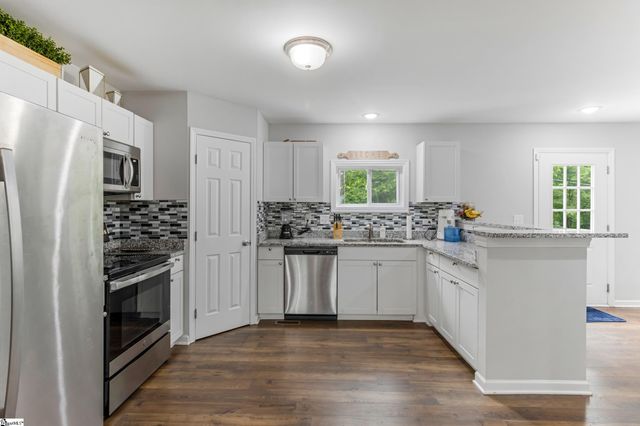 415 Poole Street, Woodruff, SC 29388