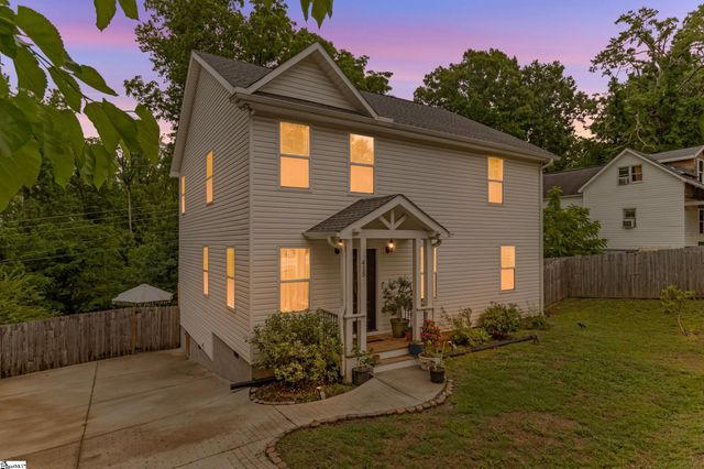 415 Poole Street, Woodruff, SC 29388